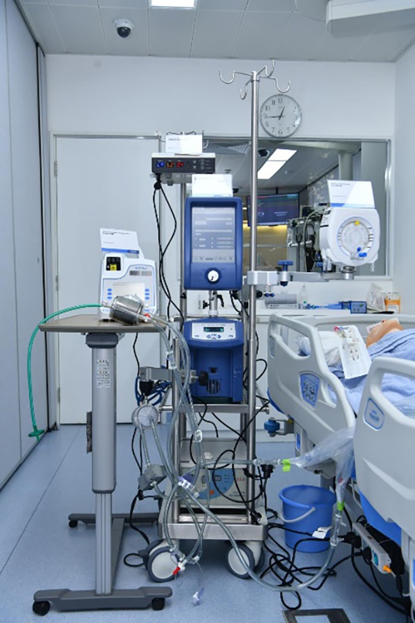 美敦力将把应用新一代体外膜肺氧合技术的ecmo系统带到进博会展出.