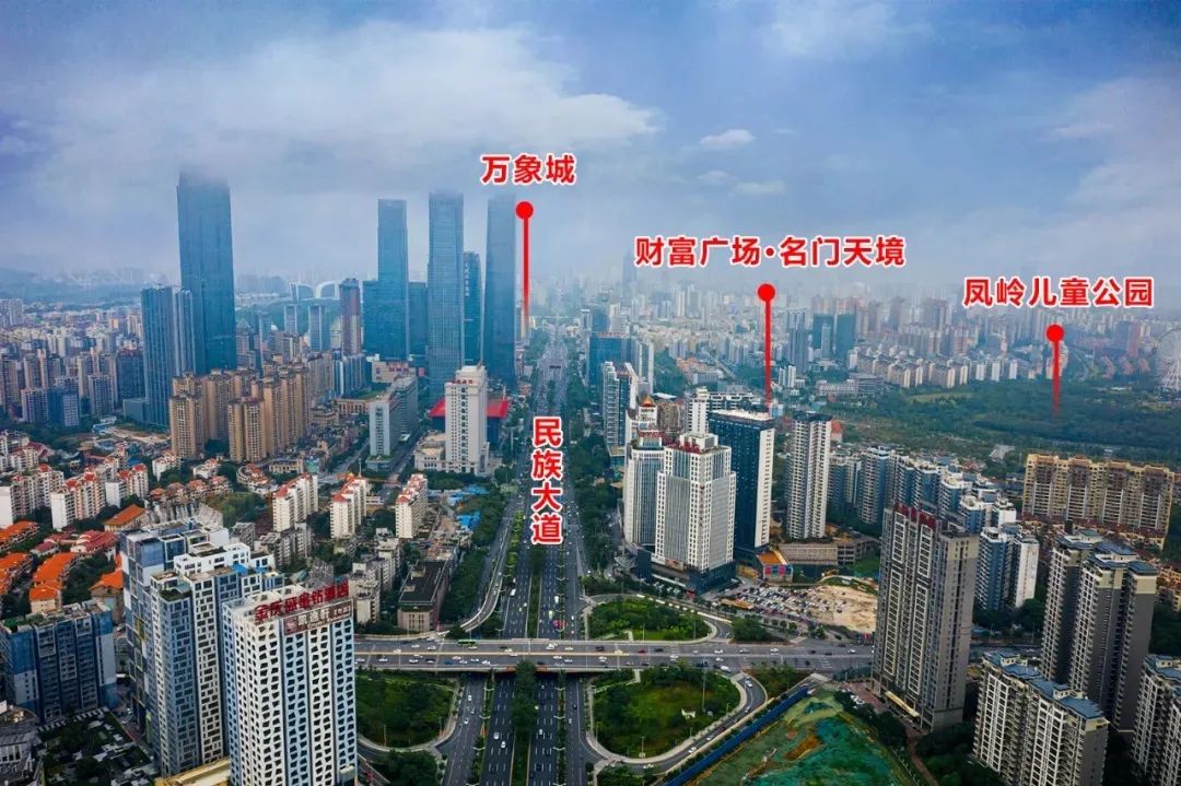 项目天生自带光环,居于此,身份自显万象城旁,1号线地铁上财富广场