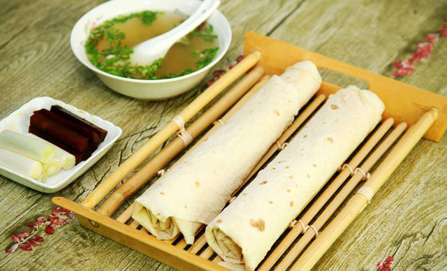 潍坊朝天锅隆盛糕点是根据伊斯兰教的饮食习惯而制作的.