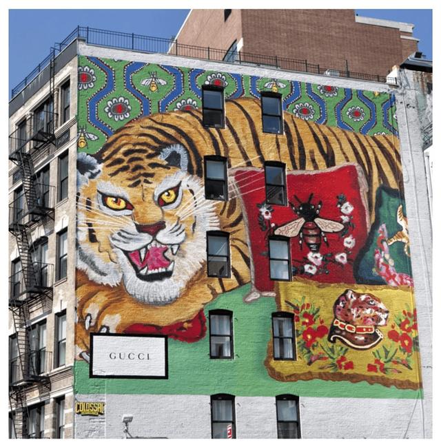 在5位数包包上乱涂鸦什么体验?gucci随便画,这也太任性了