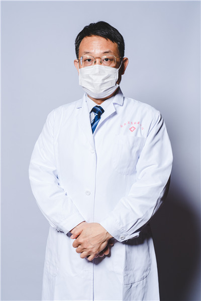 隔离病房里过长假，他说：让病人好起来，是我们存在的意义！休闲区蓝鸢梦想 - Www.slyday.coM