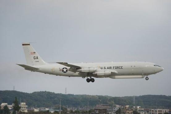 图为美军e8c侦察机