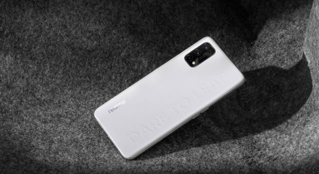 狐讯| 最便宜素皮手机来了;索尼申请向华为供货