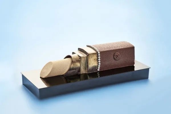 Chanel的唇膏蛋糕