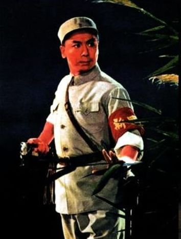 京剧谭派掌门人谭元寿去世享年92岁,曾演《沙家浜》"郭建光"
