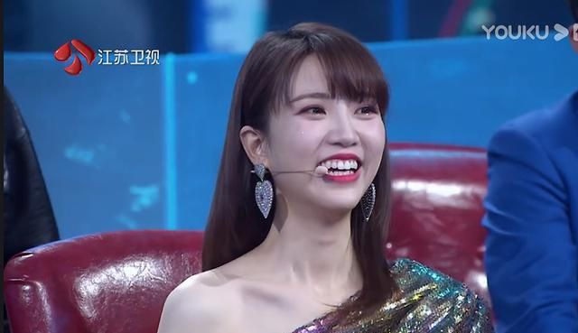 蒙面唱将5今晚首播蝴蝶君两秒钟猫咪猜出他们的名字吗