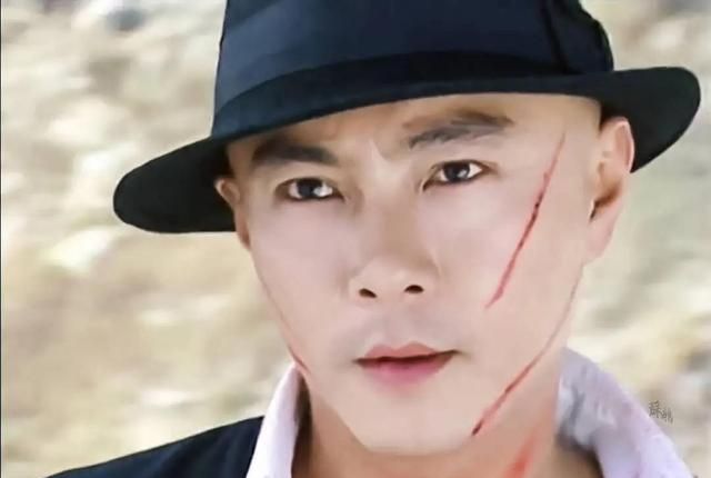 方谬神探|方天|张卫健_新浪新闻