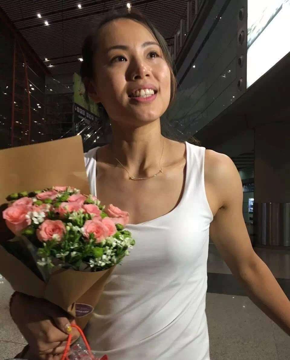 曾春蕾退役进入商学院攻读mba受老公影响以后想要进军商界