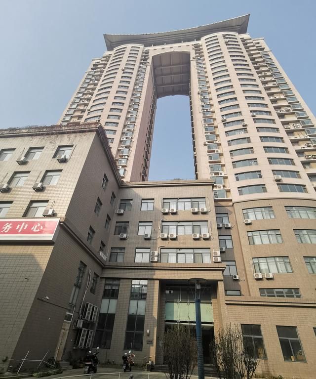 锦州闹鬼大厦图片