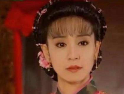 琼瑶嫌黄奕哭太丑选了赵薇演《情深深》，为何《还珠3》用黄奕？休闲区蓝鸢梦想 - Www.slyday.coM