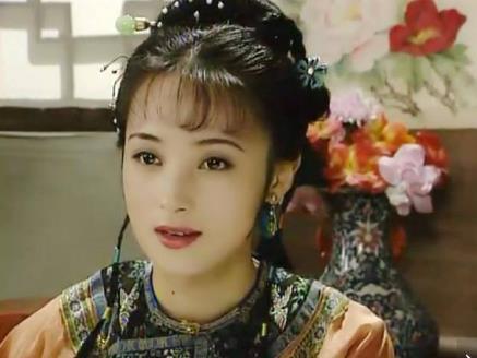 琼瑶嫌黄奕哭太丑选了赵薇演《情深深》，为何《还珠3》用黄奕？休闲区蓝鸢梦想 - Www.slyday.coM