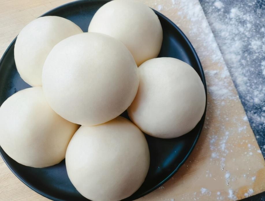 面点师傅教我3招,馒头松软香,放冷了也不硬