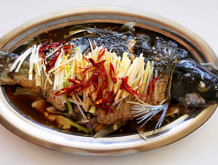 我家秋后常吃,蛋白高还补矿物质,价格低人人吃得起|鲤鱼|葱姜|矿物质