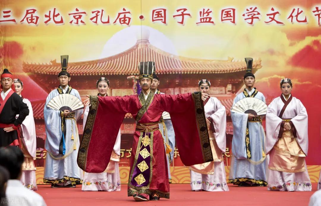 每当异族入侵,为什么孔子后人衍圣公总是第一个称臣|民国|衍圣公|儒学_新浪新闻