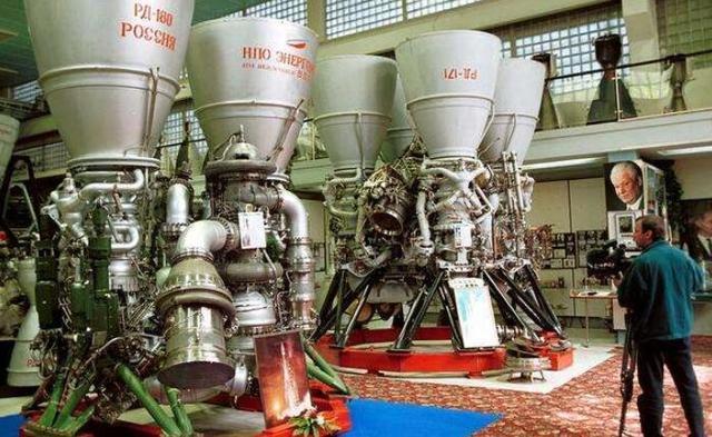 俄罗斯打造最大推力火箭发动机功率超24万马力领先美国
