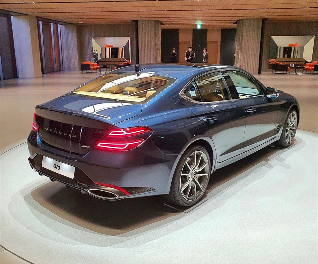 二线豪华品牌新选手捷尼赛思g70实车动力比奥迪a4l还强