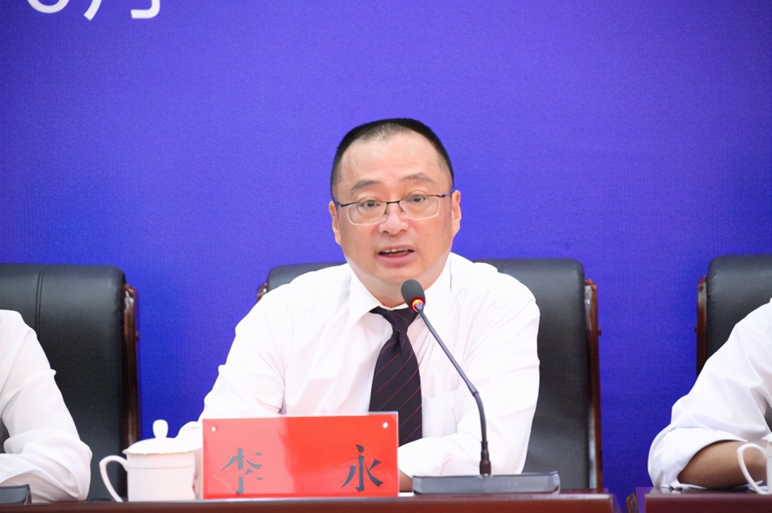 龙陵县人民政府副县长李永在会上介绍,为着力打造山水可望,乡愁可寄