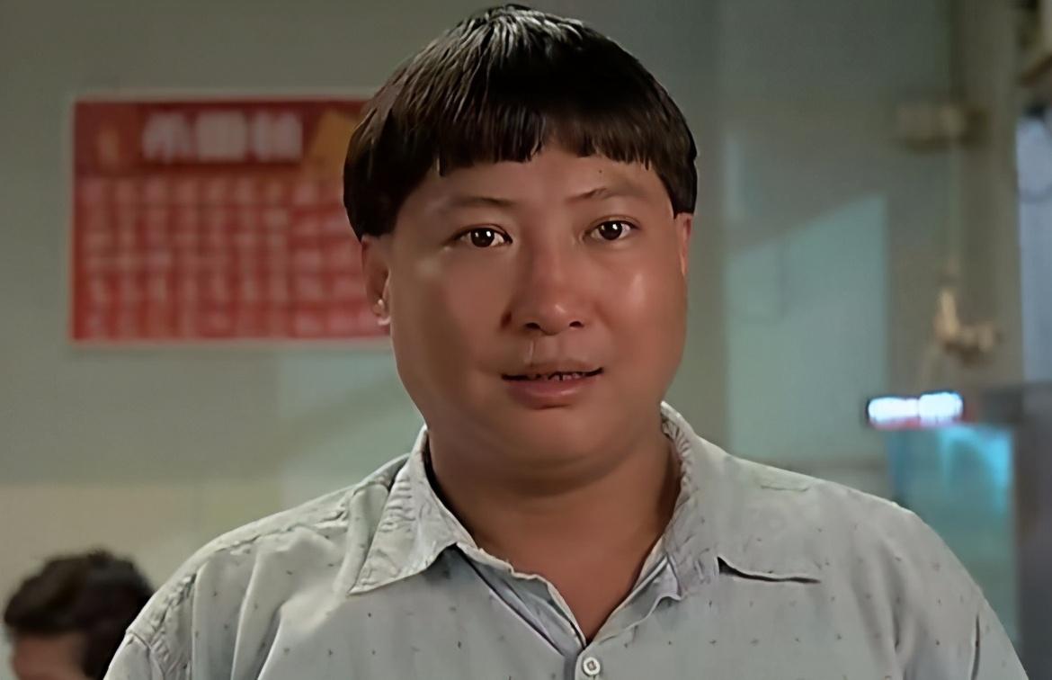 明明洪金宝练武,为什么却没有一个健美的身材?