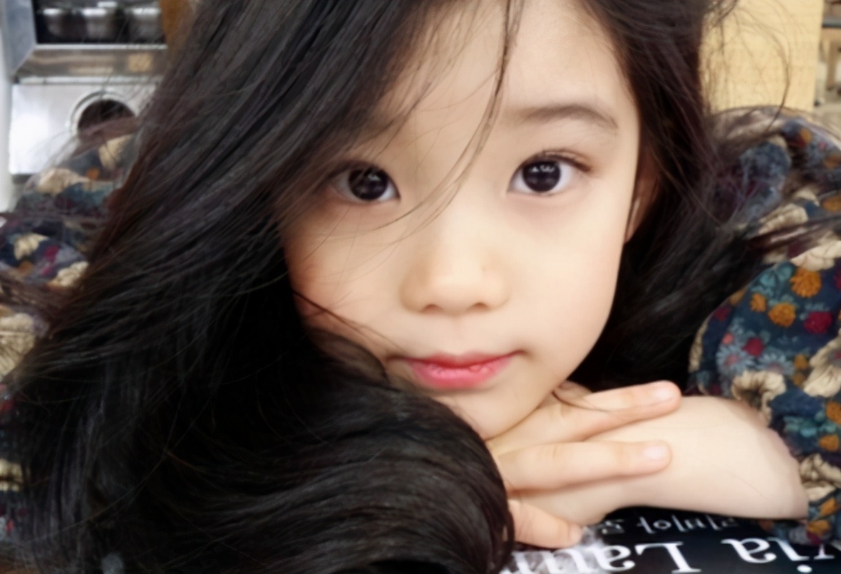 脸上有这3条线孩子小时候再丑长大后也能颜值逆袭