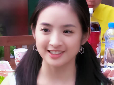 林依晨与好友聚会照曝光,素颜模样成焦点,说都快40岁了谁会信