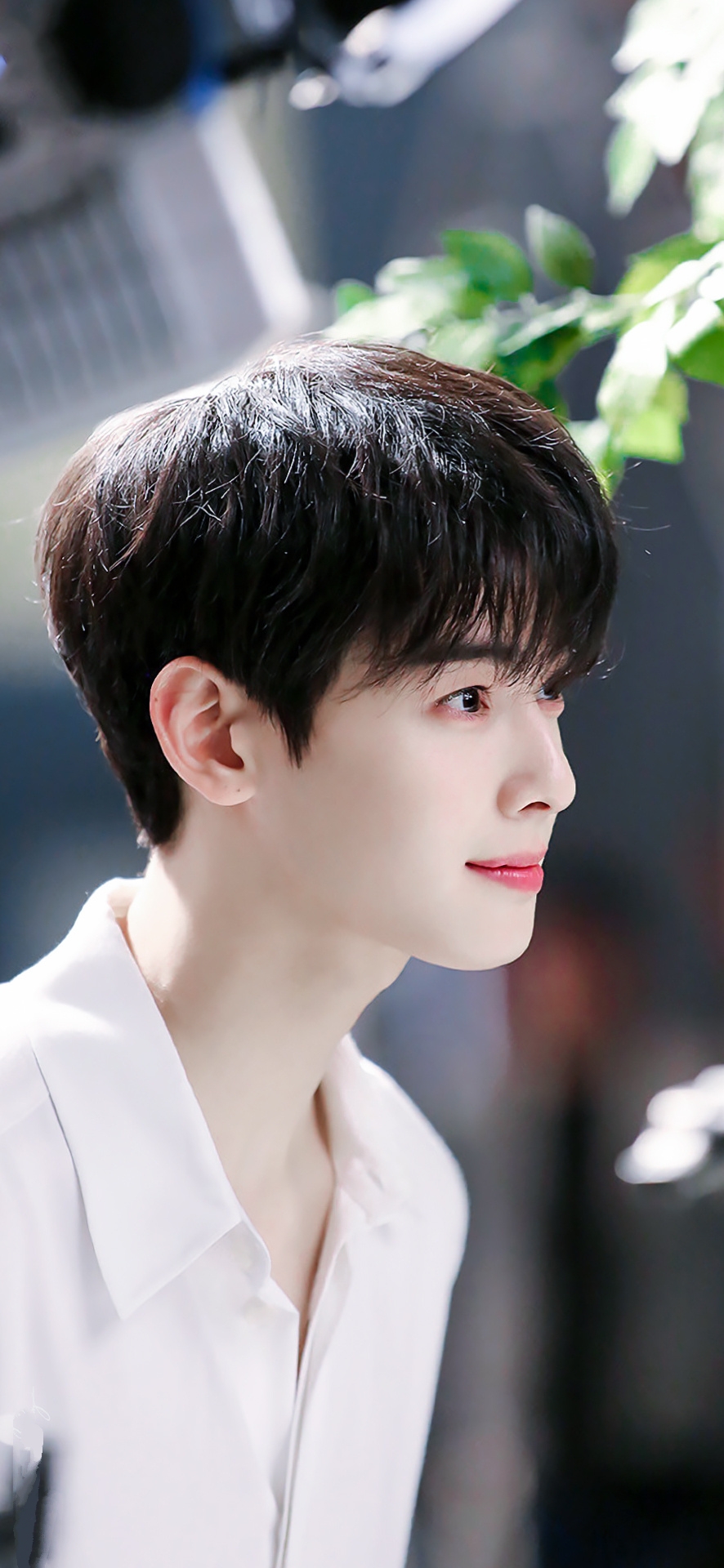 不愧是男神,车银优简直太帅了!妥妥的颜值杀,一眼入坑|藏蓝色|学生装|