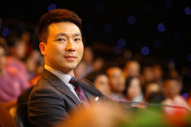 康辉口播20分钟上热搜：业务能力，才是一个男人最大的魅力休闲区蓝鸢梦想 - Www.slyday.coM