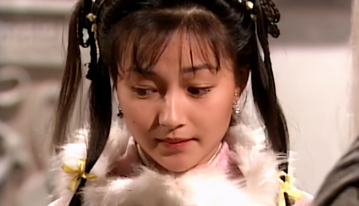 "最美郭襄"隐退后,如今在当护士?