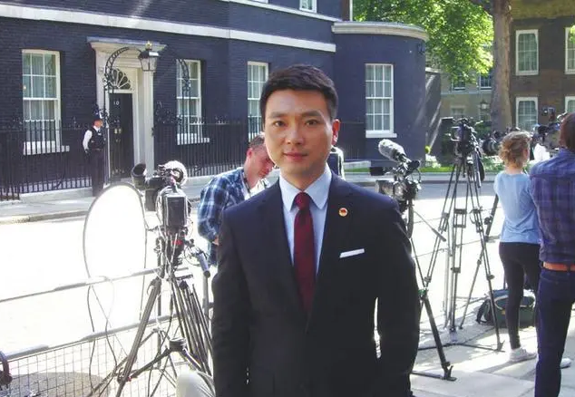 康辉口播20分钟上热搜：业务能力，才是一个男人最大的魅力休闲区蓝鸢梦想 - Www.slyday.coM