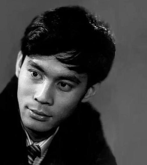 张光北:娶了巩俐同学,财产全部交给妻子,婚后30年无绯闻