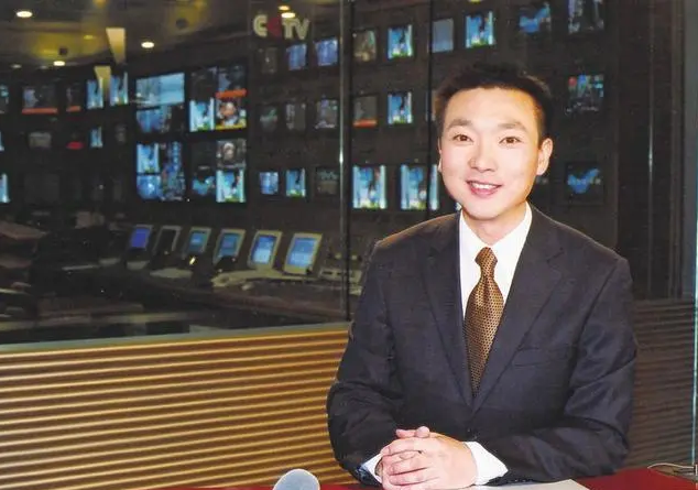 康辉口播20分钟上热搜：业务能力，才是一个男人最大的魅力休闲区蓝鸢梦想 - Www.slyday.coM