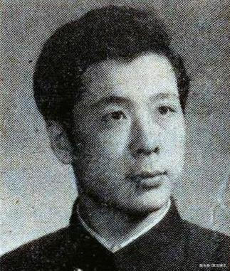 倒霉的“刘备”:国家一级演员却住老旧小区,因电动车失火上热搜|孙彦军|刘备|三国演义_新浪新闻