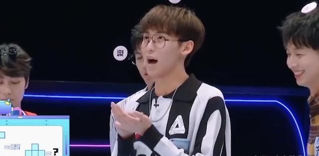 出道位气氛担当预定,不知道tf家族粉们还记不记得当年的逸其航鑫台风