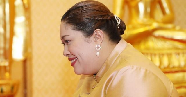 泰国胖公主端庄美丽,30多岁还未婚,她有更重要的事业