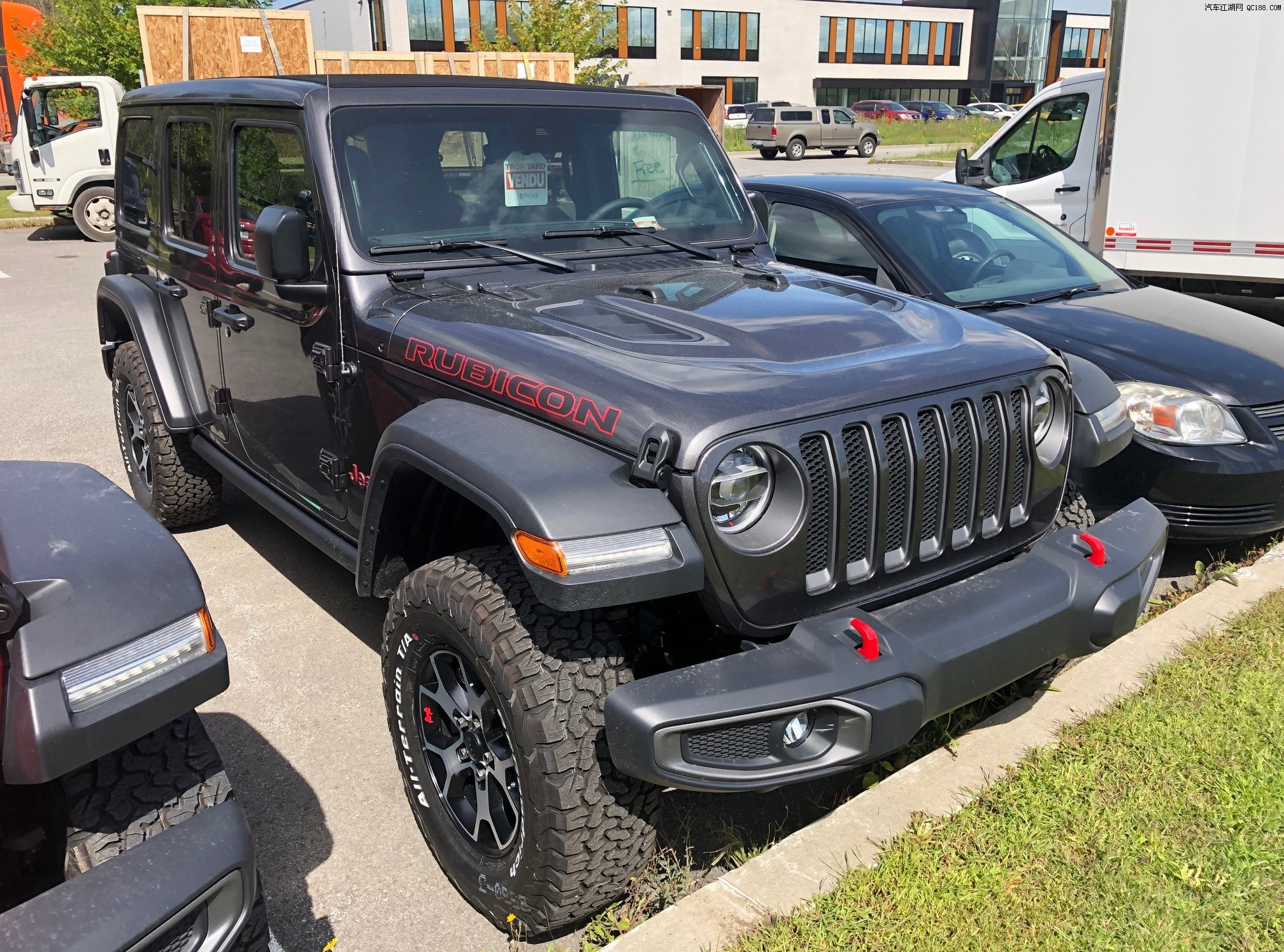 实力宠粉jeep牧马人全新车型曝光配37寸越野轮胎换装v8