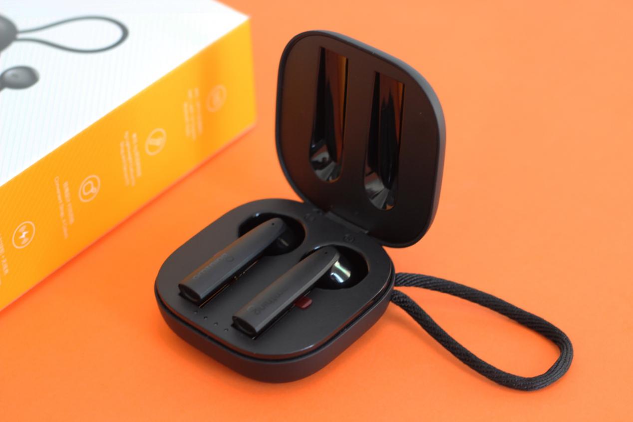 好看好听好价,omthing小方盒真无线蓝牙耳机还真不错