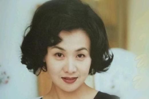 她是陈道明此生牵挂,刚拿影后就患癌症,为生子推迟化疗而去世休闲区蓝鸢梦想 - Www.slyday.coM