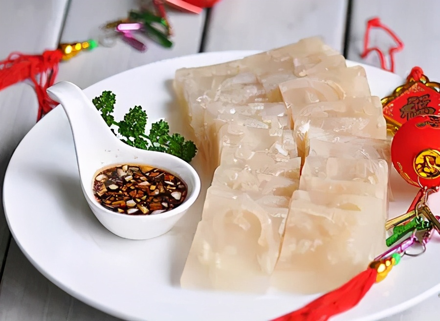 做猪皮冻,猪皮和水的比例是多少?教你正确做法,Q弹紧实无腥味