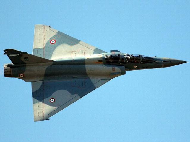 号称吊打苏27,f15,法国最后的重型战机为何下马?