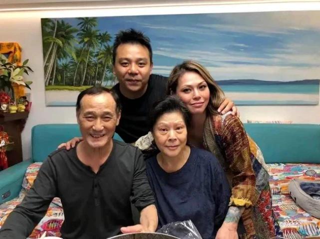 陈惠敏|吴国英|结婚_新浪新闻