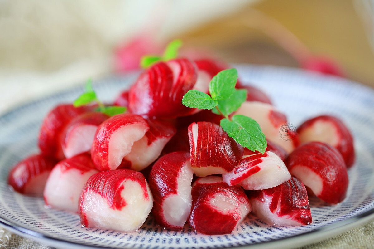 樱桃萝卜颜值高,营养也高,教你做解腻小菜,健康美味