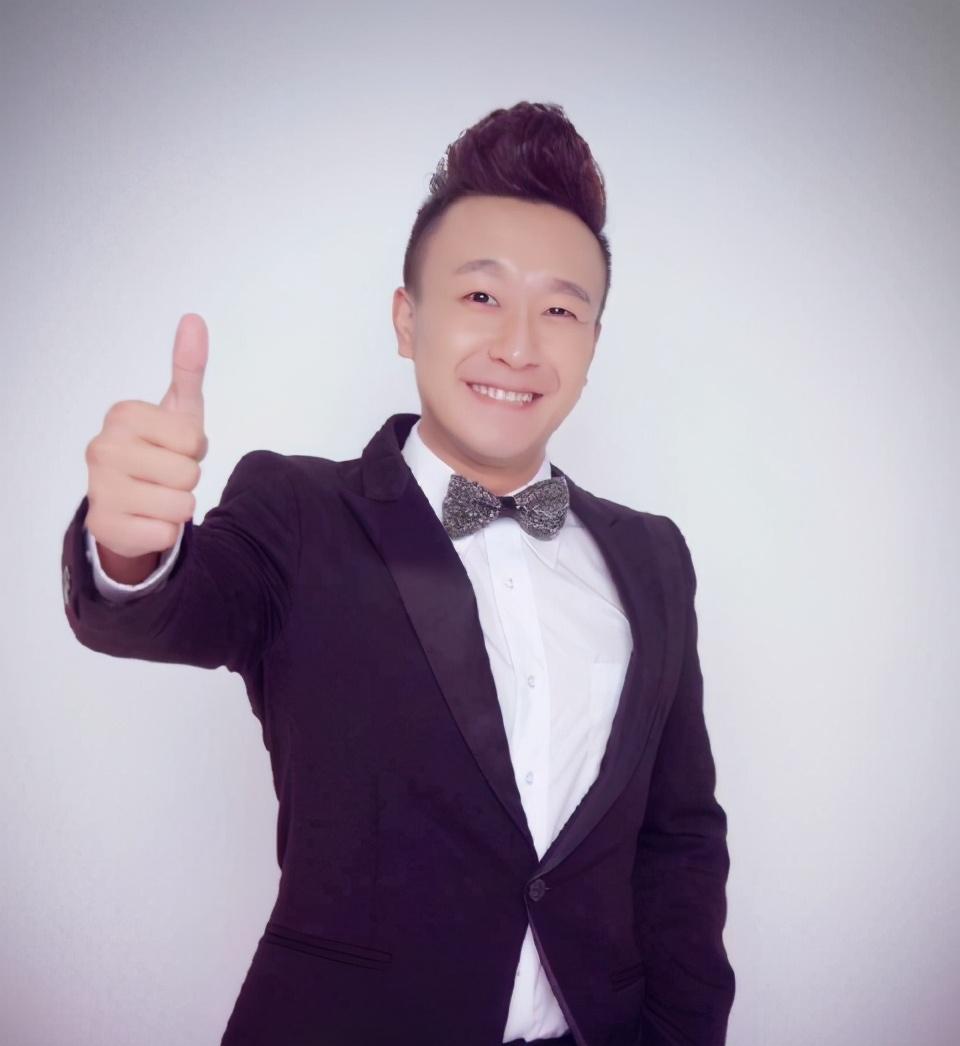 知名主持人小济南突发肺栓塞去世!年仅36岁,是侯耀文再传弟子