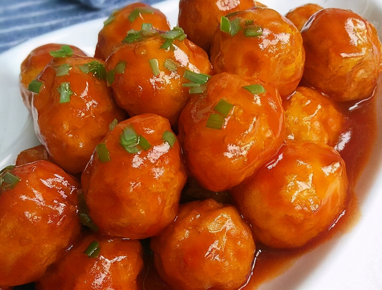 只会水煮,蒜泥拌鸡蛋,茄汁虎皮鹌鹑蛋,营养不流失,有味更下饭