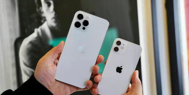 苹果手机壳最薄哪一个 935d-kcpxnww2595912.jpg