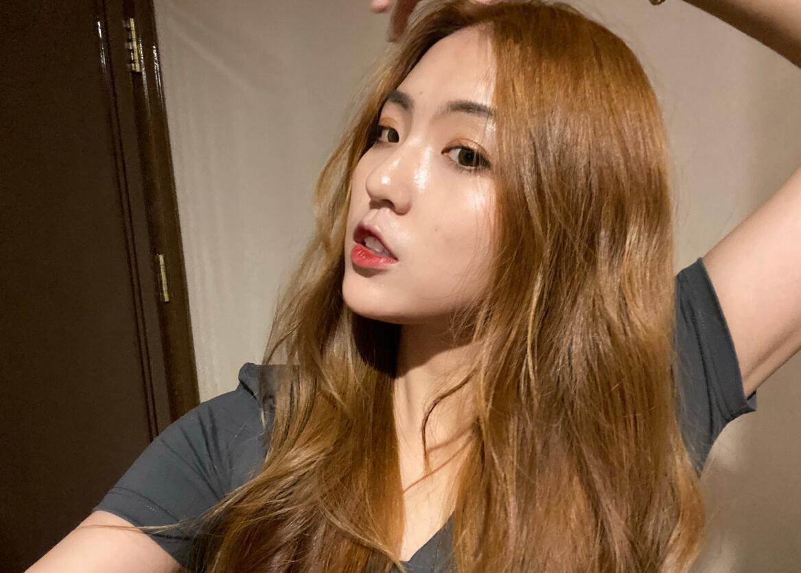 曾凭烟嗓笼络2000万粉丝的m哥,近照曝光,面容苍老,憔悴无比