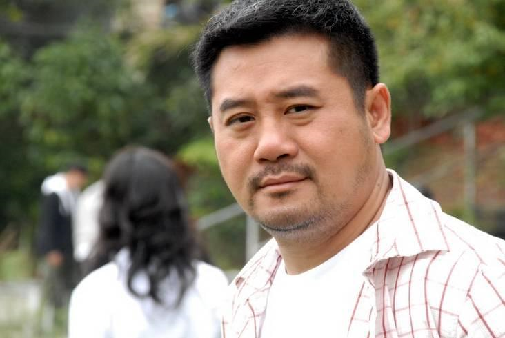 麦长青宣布退出和牛店投资超百万开张仅4个月想回老东家拍戏