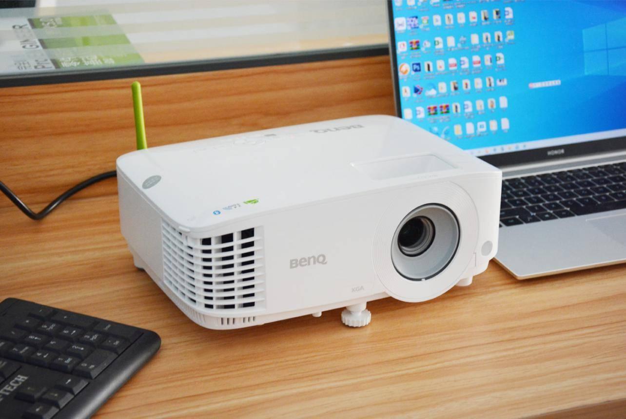 高效,强大的代言词,明基e530智能投影仪测评,中微小公司首推