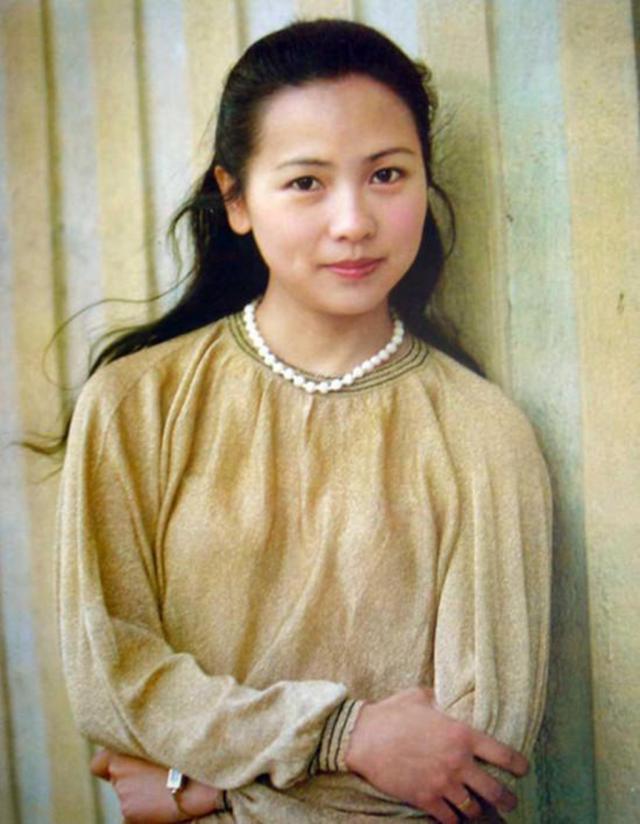 记得女演员洪学敏吗?拍《喜盈门》曾遇危险,29岁息影让人不解