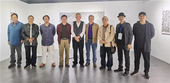 刘德瑞艺术作品展在柳州开幕