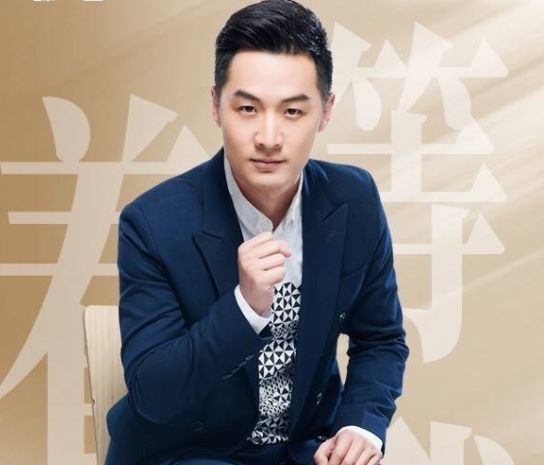 37岁主持人舒冬近照隐瞒了5年的老婆原来是大家熟悉的她