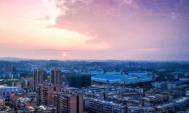 荣县gdp_稳步上升!荣县2020上半年GDP实现93.22亿元(2)